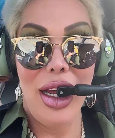 Jessica Esotérica por TODO LO ALTO en la ciudad de México